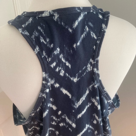 NWOT The North Face Racerback Tank - Picture 4 of 14